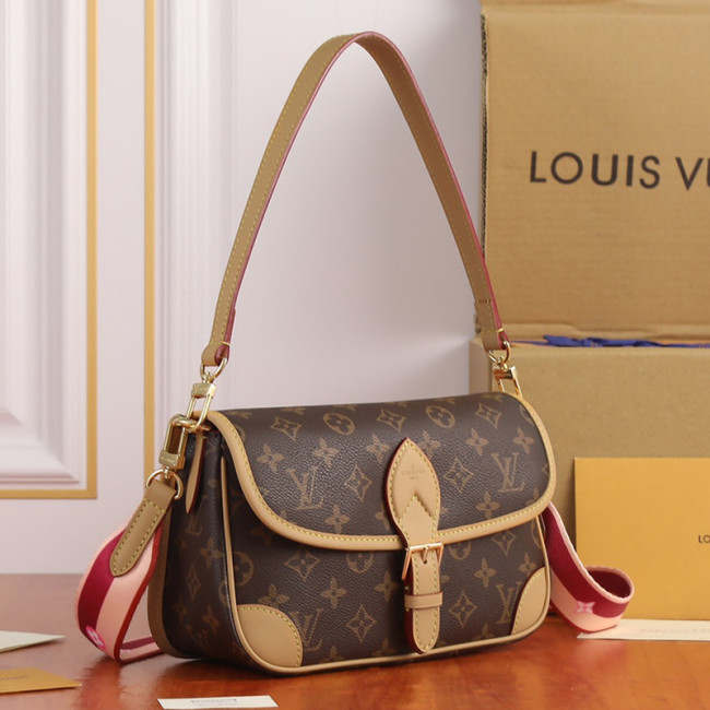 Louis Vuitton Womens Bags Messenger Shoulder Bag Luxury Brand LV M46069 Bags for Women Monogram coated canvas Whatapp