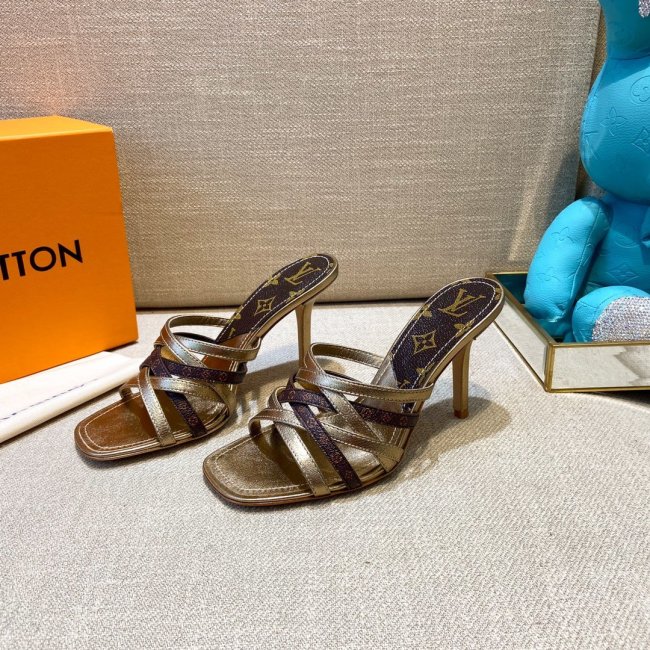 Louis Vuitton Womens Shoes Fashion Sandals Pumps REVIVAL MULE Whatapp