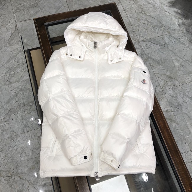 Moncler Design Mens Womens Winter Windprood Down Jackets Keep Warm 90% White Duck Down Whatapp