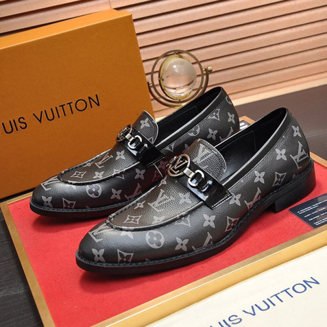 Louis Vuitton Men Shoes Business Luxury Brand LV Dress Shoes with Original Box Whatapp