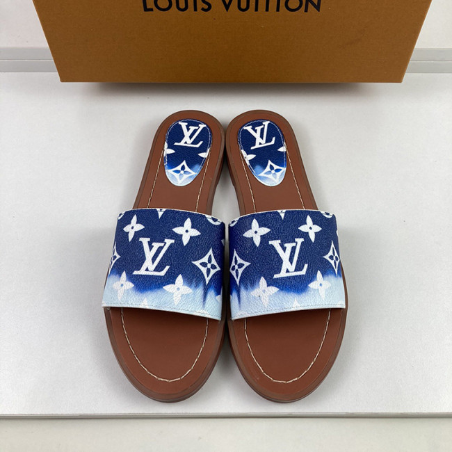 Louis Vuitton Women Shoes Fashion Sandals LV CRAFTY LOCK IT FLAT MULE Whatapp