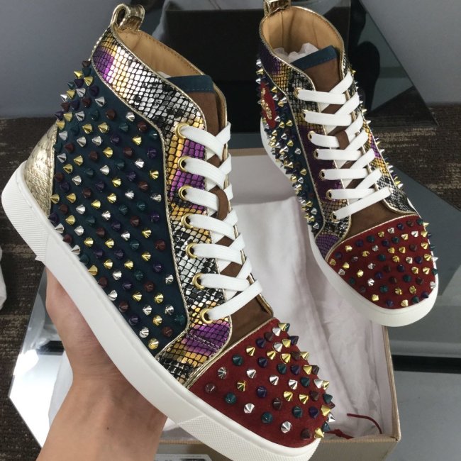 Christian Louboutin Mens Shoes Luxury Brand Red Bottom Design Louis Junior Spikes Flat with Original Box CL sneakers Whatapp