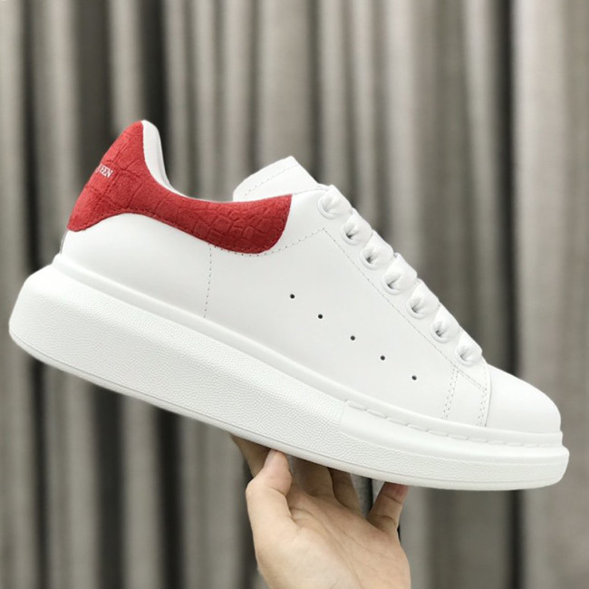 Alexander McQueen Women Shoes Sneakers Fashion Design Luxury Brand with Original Box Whatapp