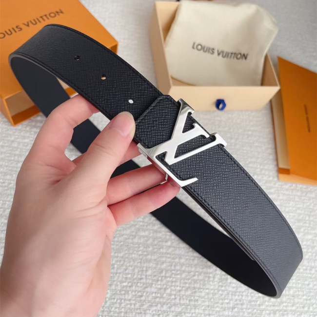 Louis Vuitton Mens Belt Luxury Brand Design Fashion Type with Original Box Whatapp