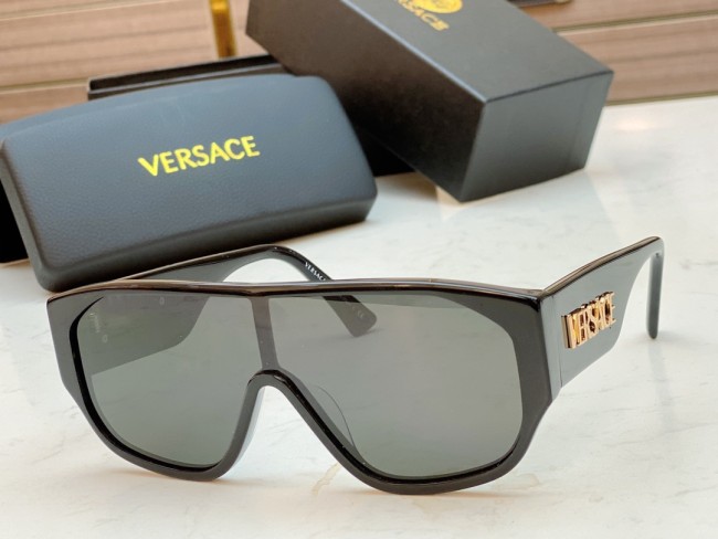 Versace Men Womens Sunglasses with Original Box VE4692 Whatapp