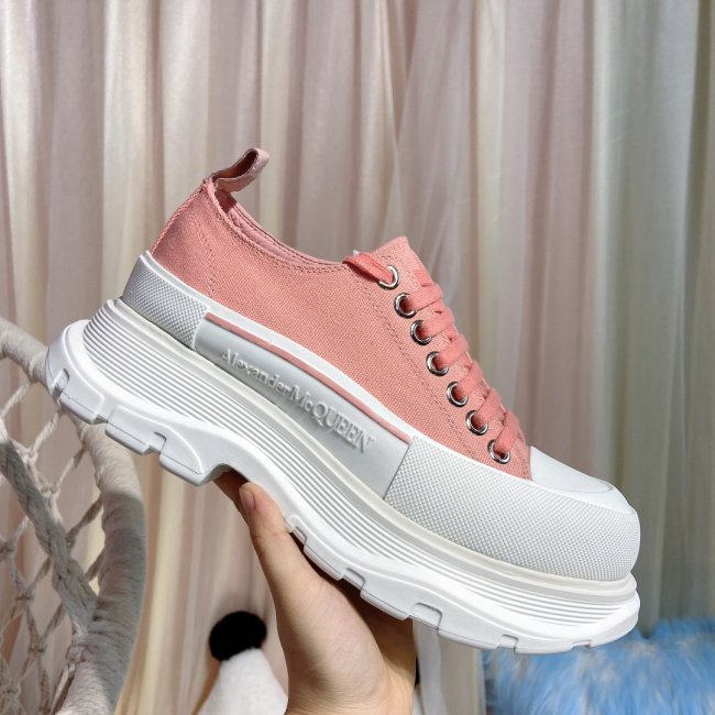 Alexander McQueen Women Shoes Luxury Sneakers Whatapp