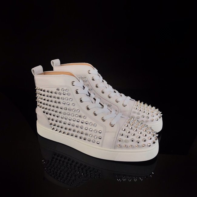 Christian Louboutin Mens Shoes Luxury Brand Red Bottom Design Louis Junior Spikes Flat with Original Box CL sneakers Whatapp