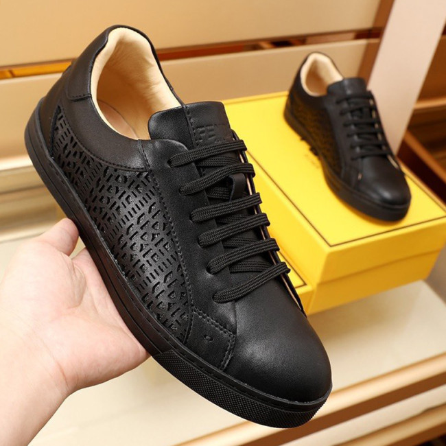 Fendi Mens Shoes Fashion Sneakers Luxury Brand Casual Shoes for Men with Original Box Whatapp