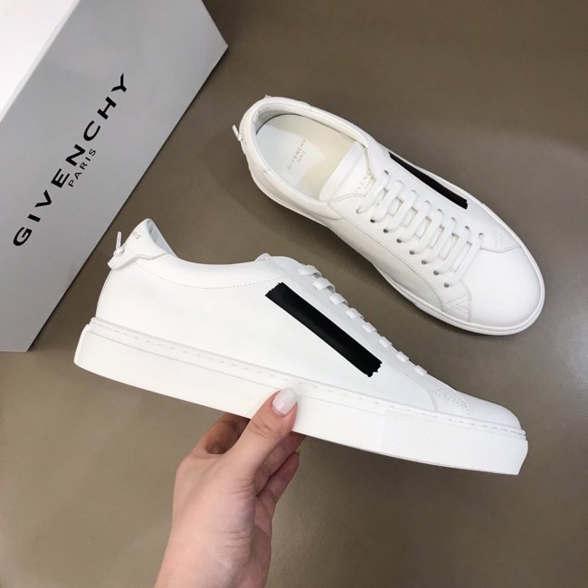 Givenchy Men Shoes Fashion Type Luxury Brand GIVENCHY SNEAKERS IN LEATHER WITH LATEX BAND BH0002H0T0-116 Whatapp