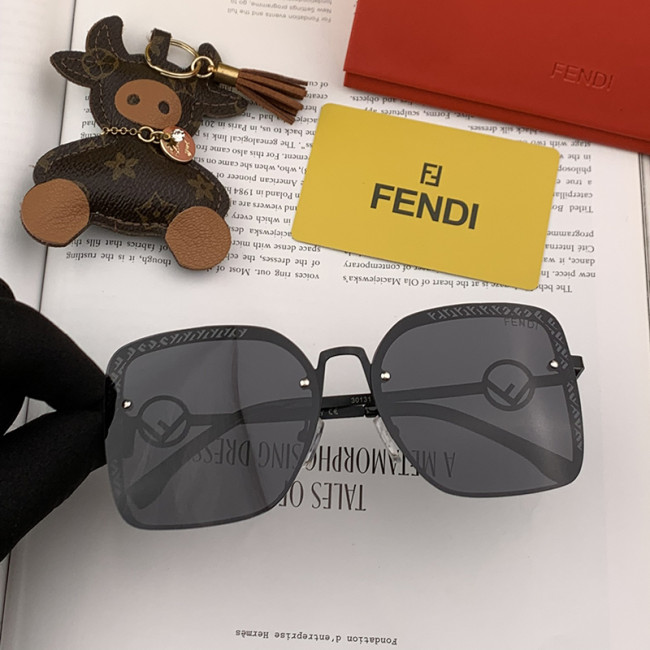 Fendi Womens Sunglasses with Original Box F50131 Whatapp