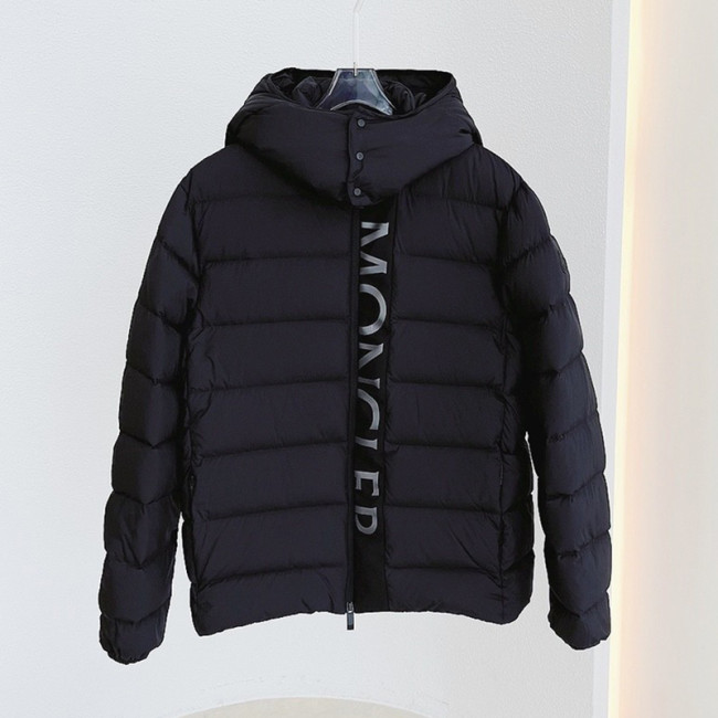 Moncler Womens Down Jacket Womens Coats Luxury Brand Fashion Design 90 Filled Whatapp