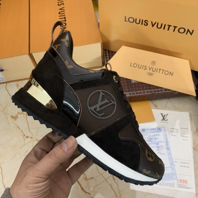 Louis Vuitton Womens Shoes Luxury Sneaker Whatapp