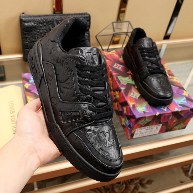 Louis Vuitton Men Shoes Fashion Sneakers Breathable LV TRAINER SNEAKER 1A7WEP Whatapp