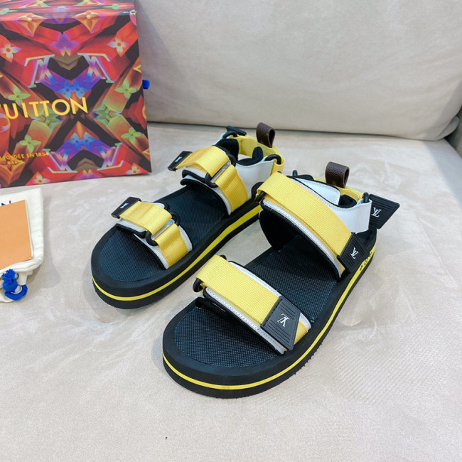 Louis Vuitton Womens Shoes ARCADE FLAT SANDAL Whatapp