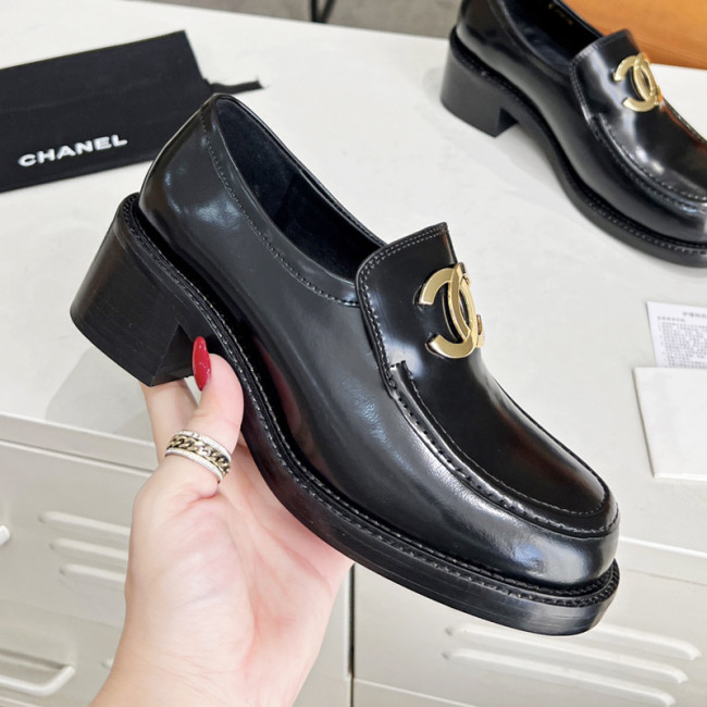 Chanel Women Shoes Casual Luxury Brand Fashion Shoes Breathable Design with Original Box Whatapp