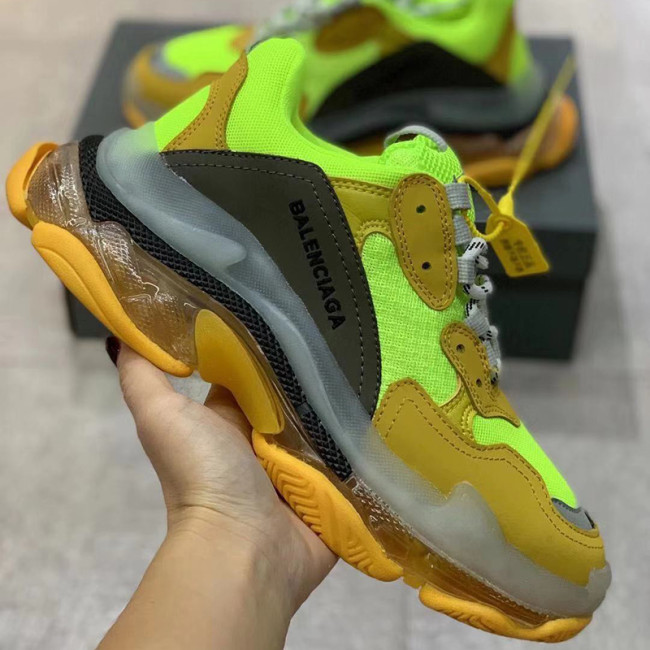 Balenciaga Womens Shoes Breathable Design Sneakers Luxury Brand Triple S Sneaker Whatapp