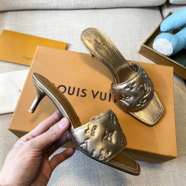 Louis Vuitton Womens Shoes REVIVAL FLAT MULE Whatapp