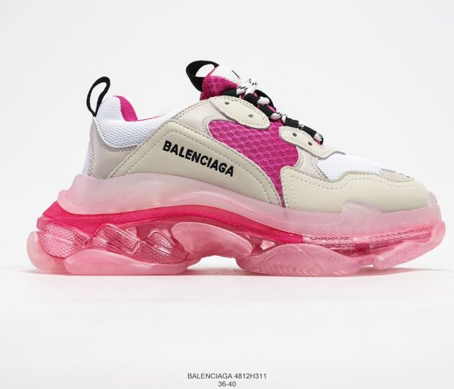 Balenciaga Triple S Sneakers Mens Shoes Sneakers Fashion Design Luxury Brand 4812H311 Whatapp