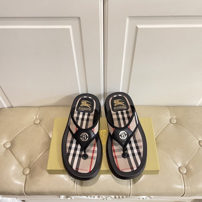 Burberry Mens Shoes Leather Flip-Flops Whatapp