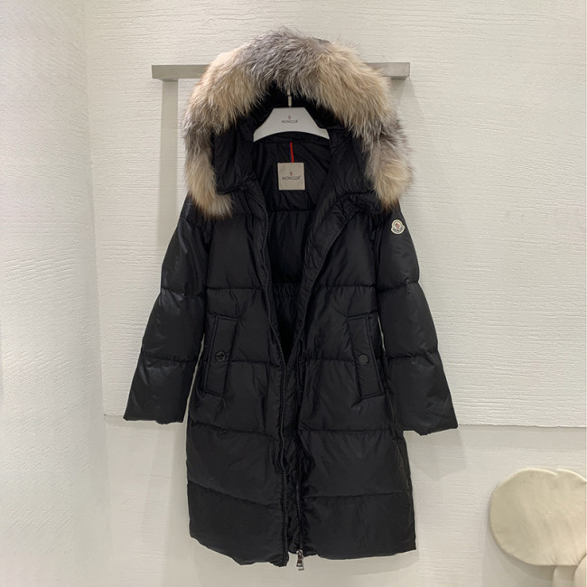 Moncler Design Womens Winter Windprood Marrionnier Down Jackets Keep Warm 90% White Duck Down Long Design Whatapp