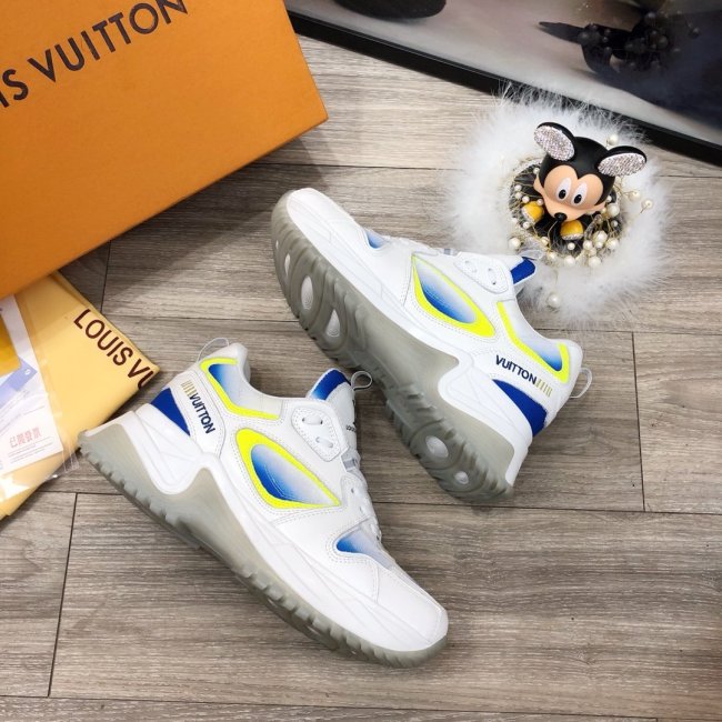 Louis Vuitton Men Shoes Fashion Sneakers Luxury Brand Mens Run Away Pulse Sneaker Casual Shoes with Original Box Whatapp