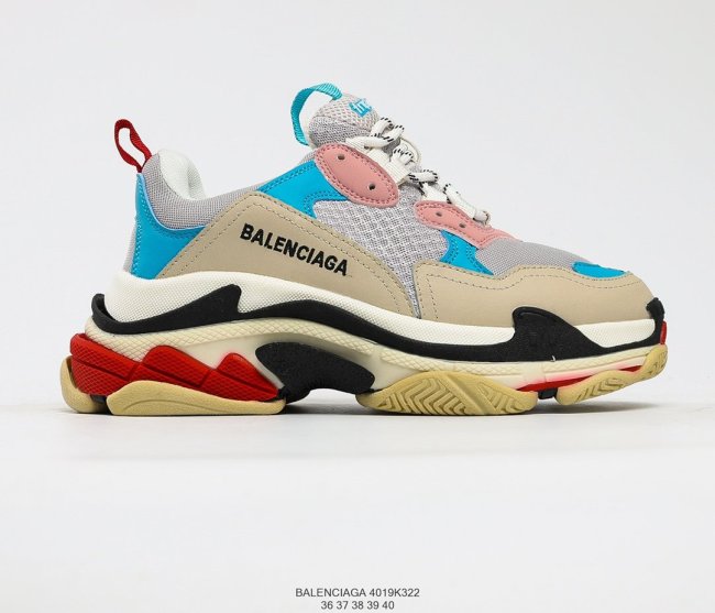 Balenciaga Womens Shoes Triple S Sneaker 4019K322 Whatapp