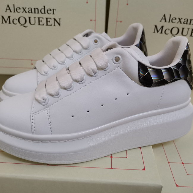 Alexander McQueen Women Shoes Luxury Sneakers Whatapp