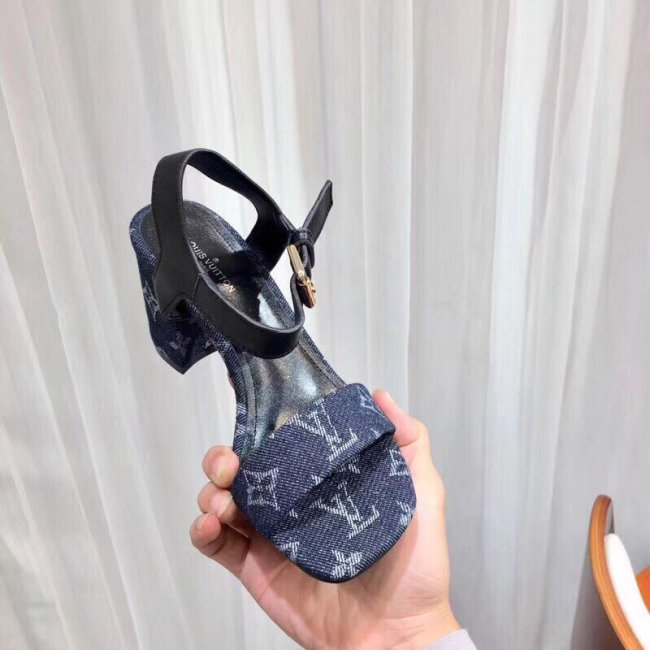 Louis Vuitton Women Shoes Sandals Whatapp