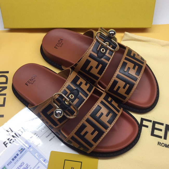 Fendi Men Shoes Slides Sandals Slippers Luxury Brand Mens Shoes with Original Box Whatapp