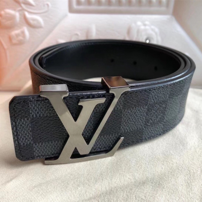 Louis Vuitton Mens Belt Luxury Brand Design Fashion Type with Original Box Whatapp