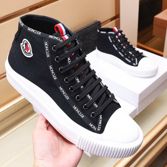 Moncler Men Shoes Sneakers Fashion Designers Luxury Brand Sports Shoes for Men Breathable with Original box Whatapp