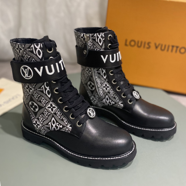 Louis Vuitton Women Shoes Boots Luxury Brand TERRITORY FLAT RANGER with Original Box 1A9HAI Whatapp