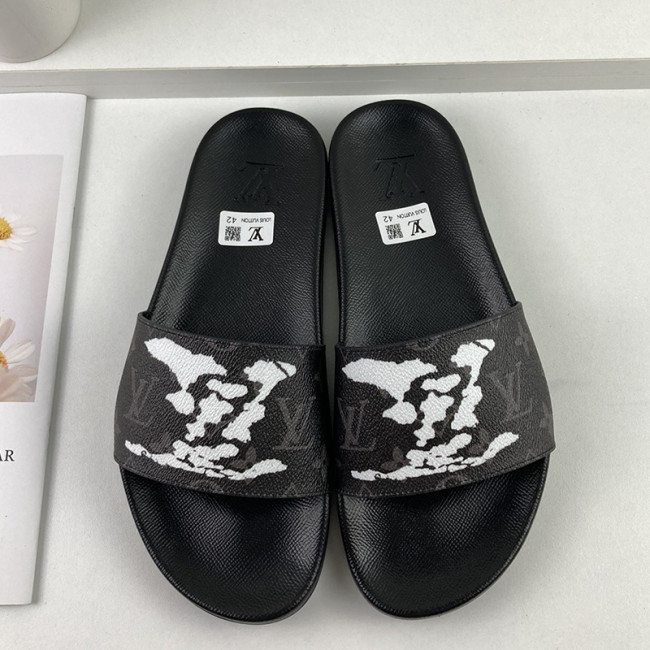 Louis Vuitton Men Shoes Slippers Sandals Flip Flop Luxury Brand WATERFRONT MULE with Original Box Whatapp