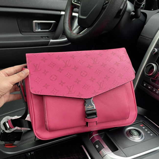 Louis Vuitton Mens Bags Luxury Brand MESSENGERAMA Taigarama Rose with Original Box Whatapp