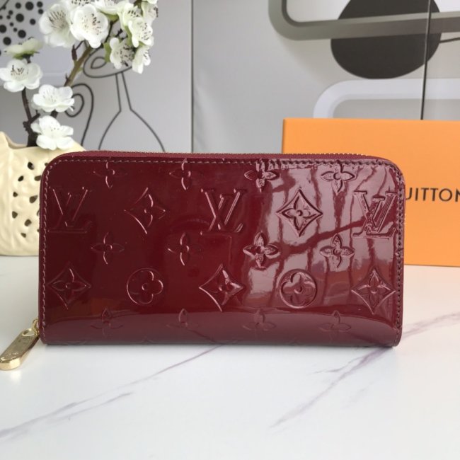 Louis Vuitton Women Bag Wallet Whatapp