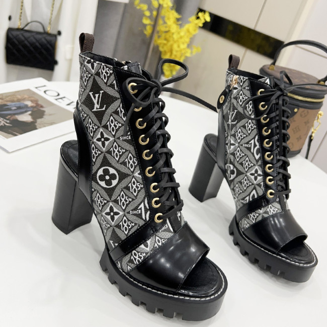 Louis Vuitton Womens Shoes Ankle Boots Leather Design Luxury Brand Summer Fashion Sandals PASSENGER SILHOUETTE BOOT with Original Box Whatapp