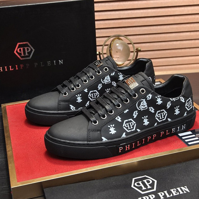 Philipp Plein Men Shoes Sneakers Low Top Sneaker Fashion Design Luxury Brand with Original Box Whatapp