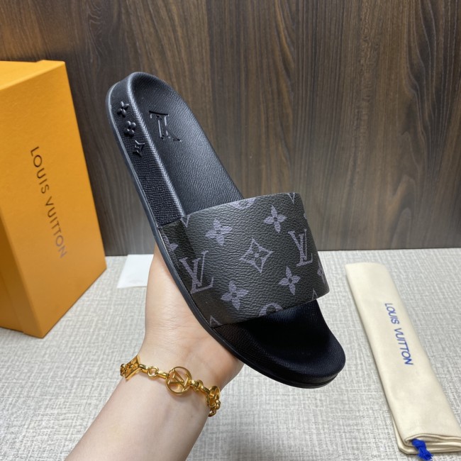 Louis Vuitton Mens Shoes Slippers Sandals Flip Flop Luxury Brand WATERFRONT MULE with Original Box 1A3YCO Monogram rubber Whatapp