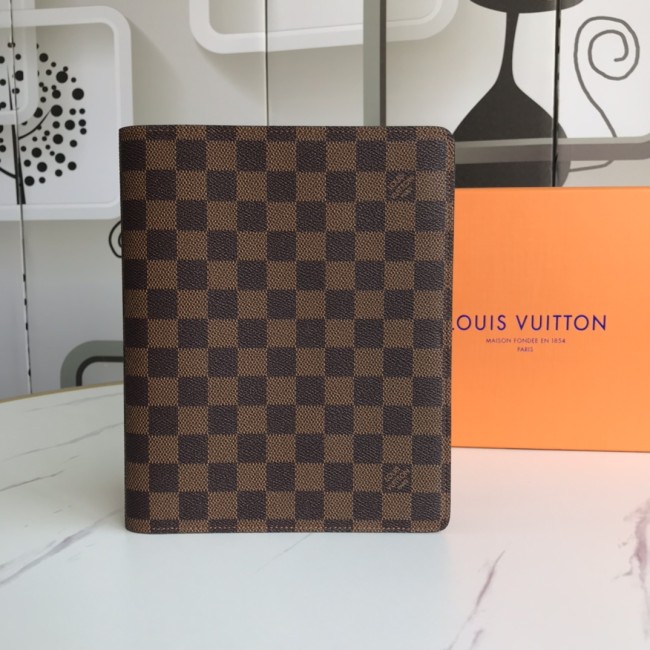 Louis Vuitton Mens Clutch Wallet Purse Bags Luxury Fashion Type Leather Mens Clutch Check Folder Notebook Cover Whatapp