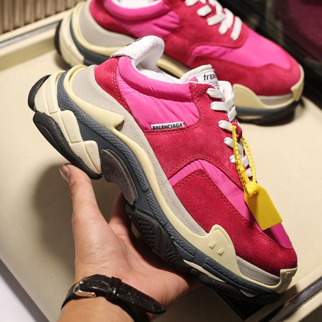 Balenciaga Womens Shoes Breathable Design Sneakers Luxury Brand Triple S Sneaker Whatapp