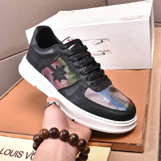 Louis Vuitton Men Shoes Fashion Sneakers Luxury Brand Mens Casual Shoes with Original Box Whatapp