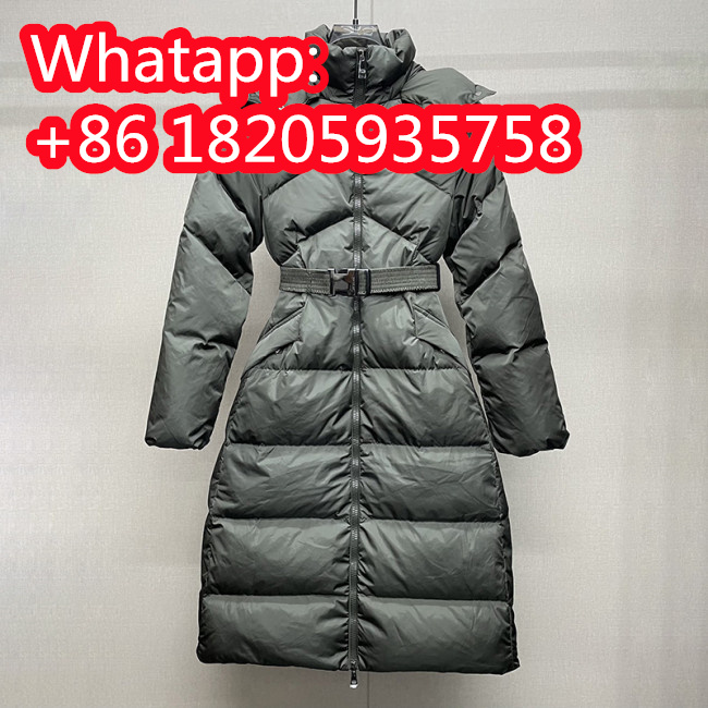 Moncler Design Womens Winter Windprood Down Jackets Keep Warm 90% White Duck Down Slim Design Whatapp