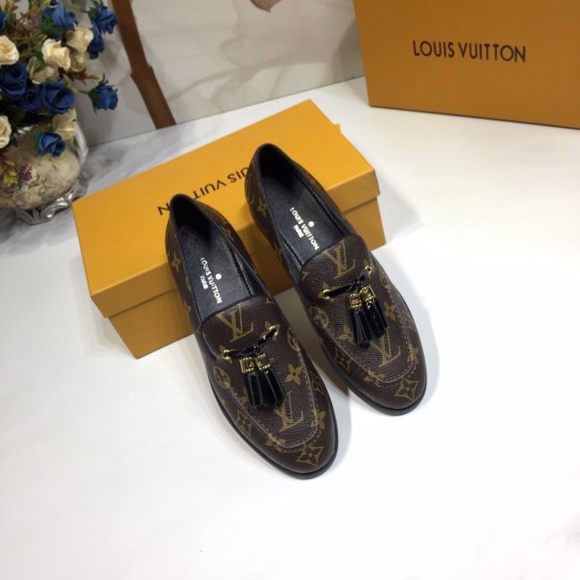 Louis Vuitton Womens Shoes Flat Loafer Whatapp