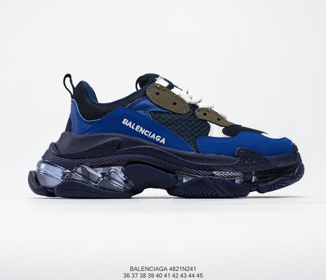 Balenciaga Mens Shoes Triple S Sneaker 4821N241 Whatapp