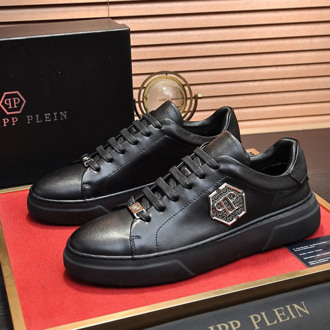 Philipp Plein Men Shoes Sneakers Low Top Sneaker Fashion Design Luxury Brand with Original Box Whatapp