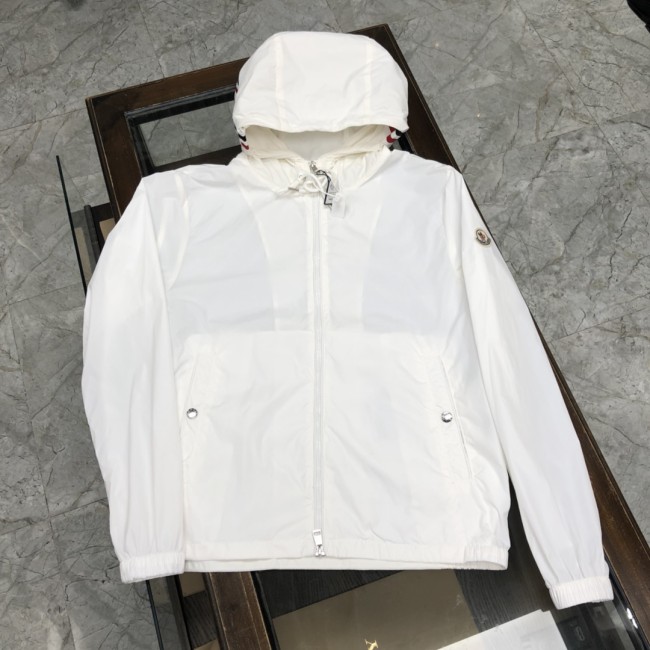 Moncler Design Mens Windprood Jackets Slim Thin Design Luxury Brand Whatapp