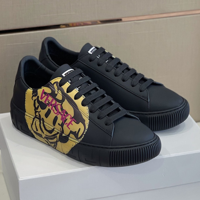 Versace Men Shoes Fashion Sneakers Luxury Brand with Original Box Top Quality Breathable Mens Sneakers with Original Box Whatapp