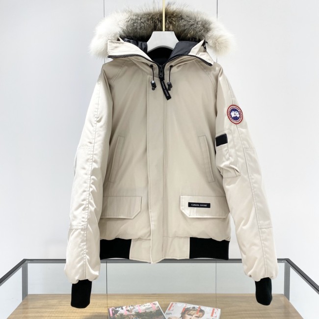 Canada Goose Design Mens Womens Winter Windprood Down Jackets Keep Warm 90% White Duck Down Whatapp