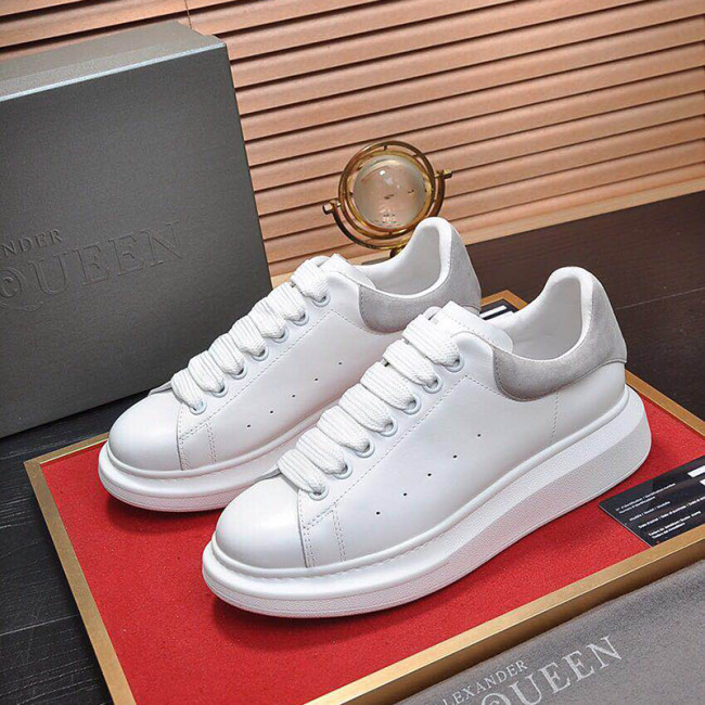 Alexander McQueen Women Shoes Fashion Design Luxury Brand Whatapp