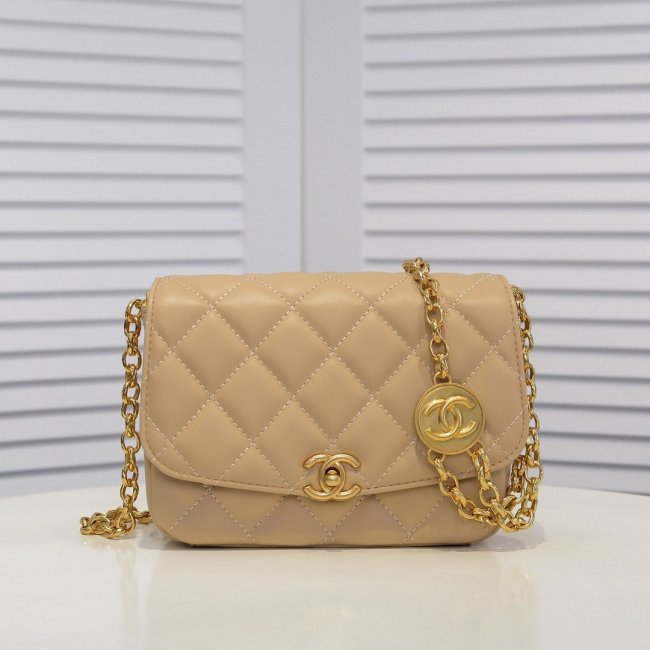 Chanel Womens Bags Flap Bag Lambskin & Gold-Tone Metal Whatapp